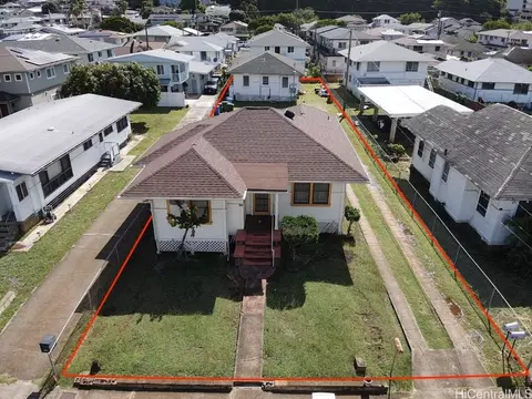 1335 9th Ave, Honolulu, HI 96816