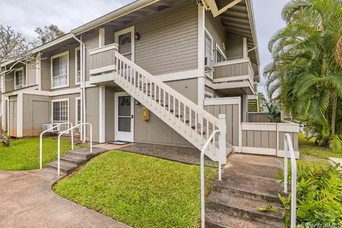 94-1340 Kulewa Loop #A6, Waipahu, HI 96797