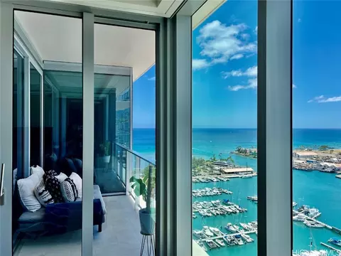 1118 Ala Moana Blvd #2403, Honolulu, HI 96814