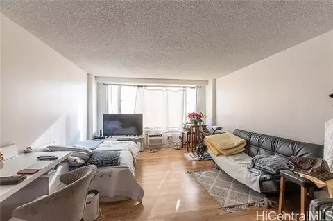 747 Amana St #1614, Honolulu, HI 96814