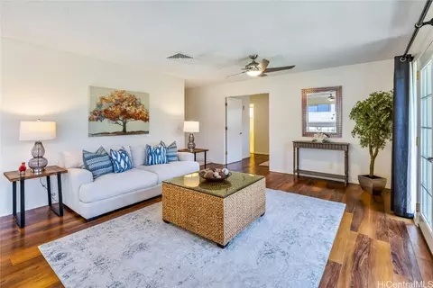 7531 Laielua Pl, Honolulu, HI 96825