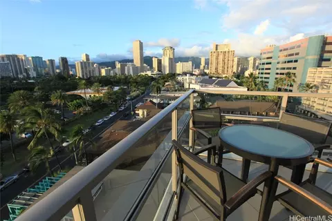 223 Saratoga Rd #803, Honolulu, HI 96815