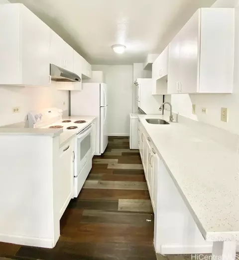 1250 Richard Ln #405, Honolulu, HI 96819