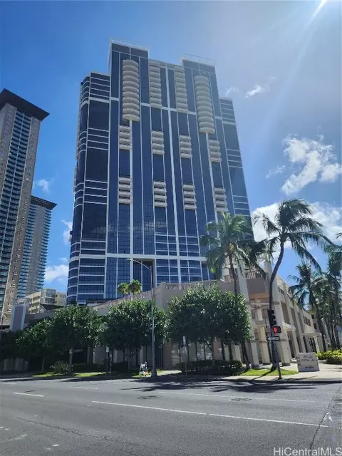 600 Queen St #1707, Honolulu, HI 96813