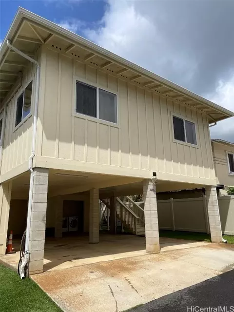 1123 Kamehameha Iv Rd # F, Honolulu, HI 96819