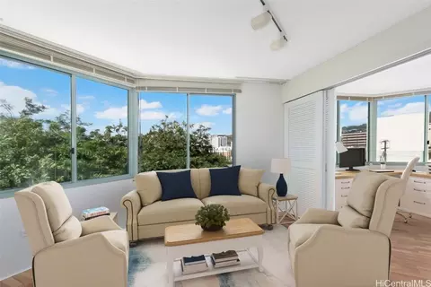 1314 Kalakaua Ave #412, Honolulu, HI 96826