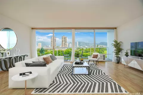 2233 Ala Wai Blvd #7C, Honolulu, HI 96815