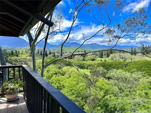 1354 Kamahele St # A, Kailua, HI 96734
