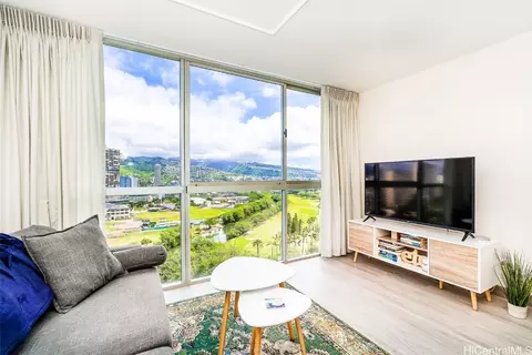 2211 Ala Wai Blvd #2101, Honolulu, HI 96815