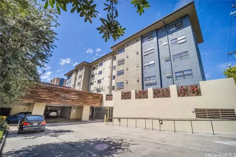 1310 Pensacola St #203, Honolulu, HI 96814