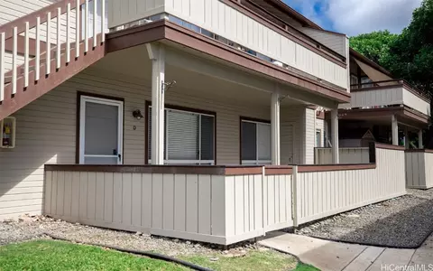 91-969 Puamaeole St #2D, Ewa Beach, HI 96706