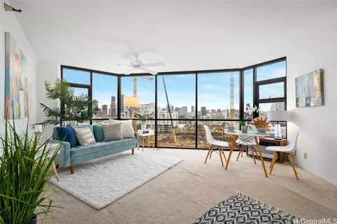 930 Kaheka St #1002, Honolulu, HI 96814