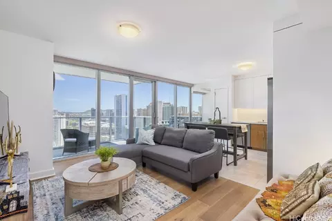 629 Keeaumoku St #2803, Honolulu, HI 96814