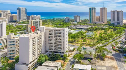 430 Keoniana St #709, Honolulu, HI 96815