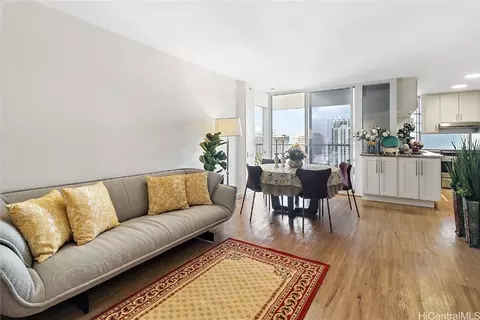 1212 Nuuanu Ave #2405, Honolulu, HI 96817