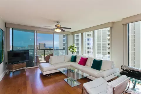 1837 Kalakaua Ave #2801, Honolulu, HI 96815