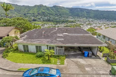 3359 Huelani Dr, Honolulu, HI 96822