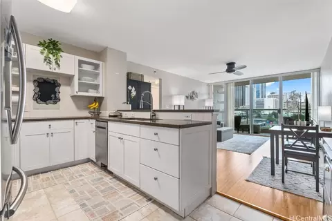1133 Waimanu St #509, Honolulu, HI 96814