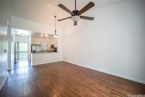 95-781 Wikao St #A304, Mililani, HI 96789