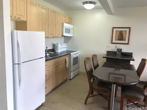 229 Paoakalani Ave #1711, Honolulu, HI 96815