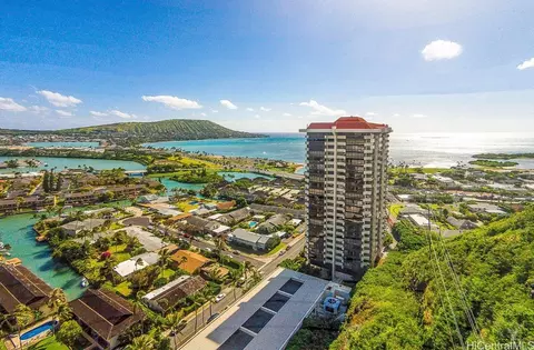 250 Kawaihae St #4A, Honolulu, HI 96825