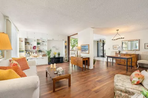 1521 Punahou St #202, Honolulu, HI 96822