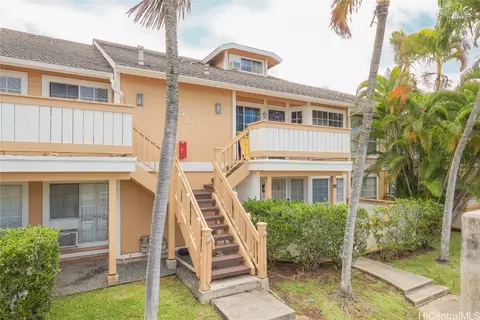350 Mananai Pl #6S, Honolulu, HI 96818