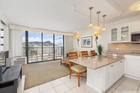 201 Ohua Ave #T1-2709, Honolulu, HI 96815