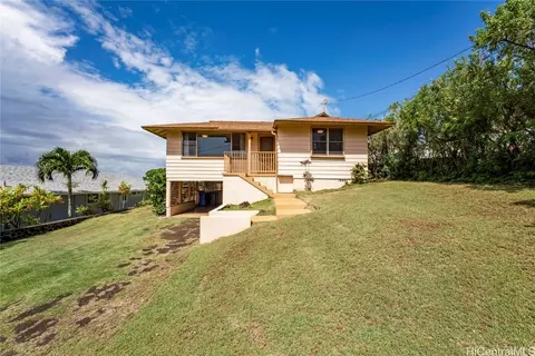 2250 Noah St, Honolulu, HI 96816