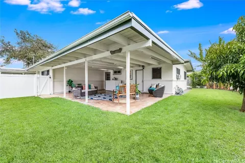 684 Keolu Dr, Kailua, HI 96734
