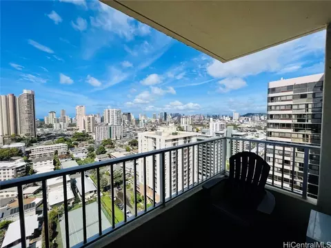 2740 Kuilei St #2005, Honolulu, HI 96826