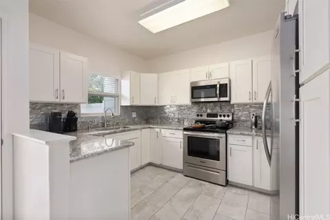 91-1012 Kaipalaoa St #5502, Ewa Beach, HI 96706