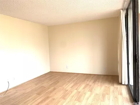 2121 Ala Wai Blvd #703, Honolulu, HI 96815