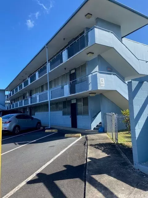 1139 Kokea St #G304, Honolulu, HI 96817