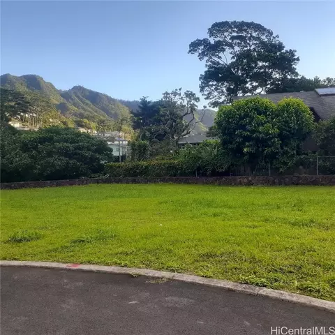 3601 Nipo St, Honolulu, HI 96822