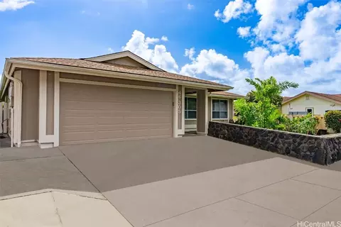 46-305 Kalali St, Kaneohe, HI 96744