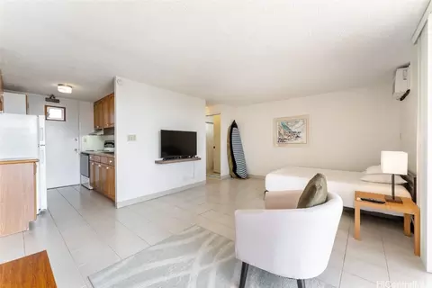 1419 Dominis St #1205, Honolulu, HI 96822