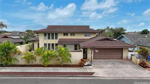 95-217 Kupuku Cir, Mililani, HI 96789