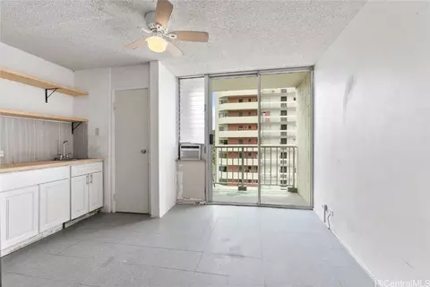 2509 Ala Wai Blvd #702, Honolulu, HI 96815
