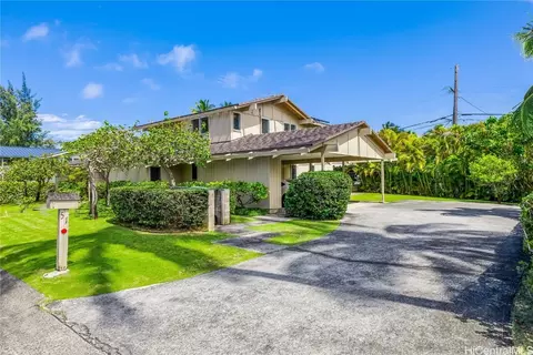 51 Kamani Kai Pl, Kailua, HI 96734