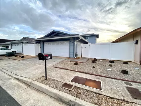 94-783 Hoomele Pl, Waipahu, HI 96797