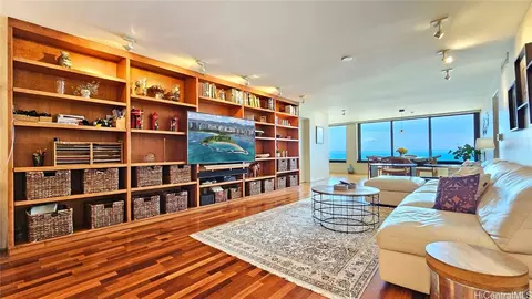 1600 Ala Moana Blvd #3706, Honolulu, HI 96815