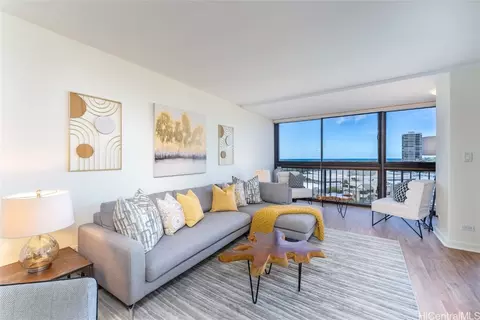 4300 Waialae Ave #B902, Honolulu, HI 96816