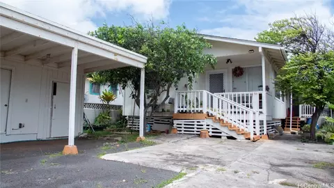 56-289 Huehu Sts, Kahuku, HI 96731
