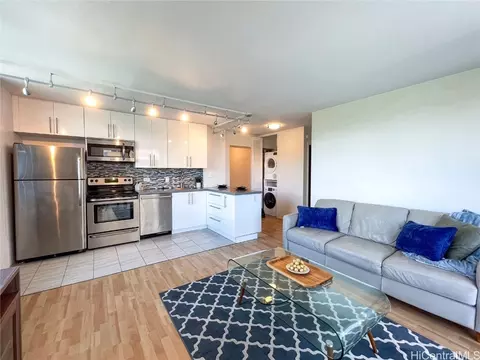 2345 Ala Wai Blvd #1018, Honolulu, HI 96815