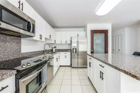 95-060 Waikalani Dr #C202, Mililani, HI 96789