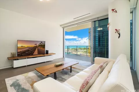 1118 Ala Moana Blvd #2105, Honolulu, HI 96814