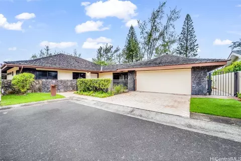 1131 Kulauala Way, Honolulu, HI 96825