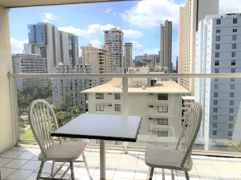 445 Seaside Ave #1416, Honolulu, HI 96815