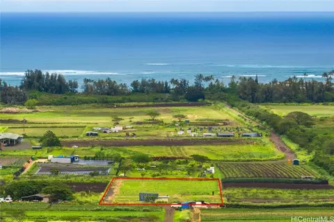 68-670 Farrington Hwy #27, Waialua, HI 96791